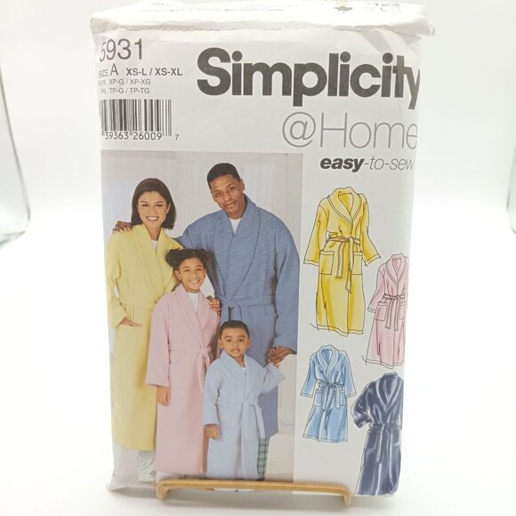 Vintage Simplicity 5931 Sewing Pattern XS-L/XS-XL Family Robes 2002 - Picture 1 of 2
